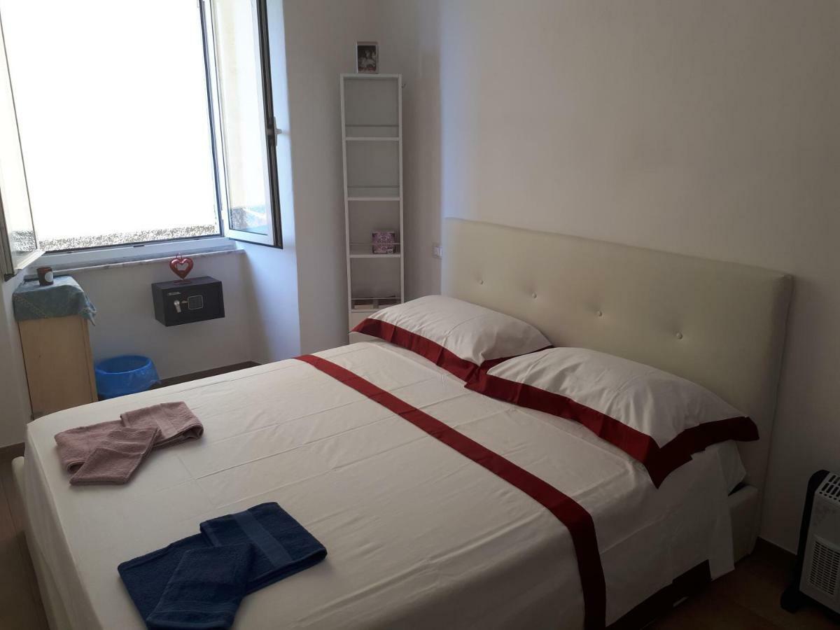 Casa Vacanze P&G. Colline, Mare, Relax La Spezia Exterior photo